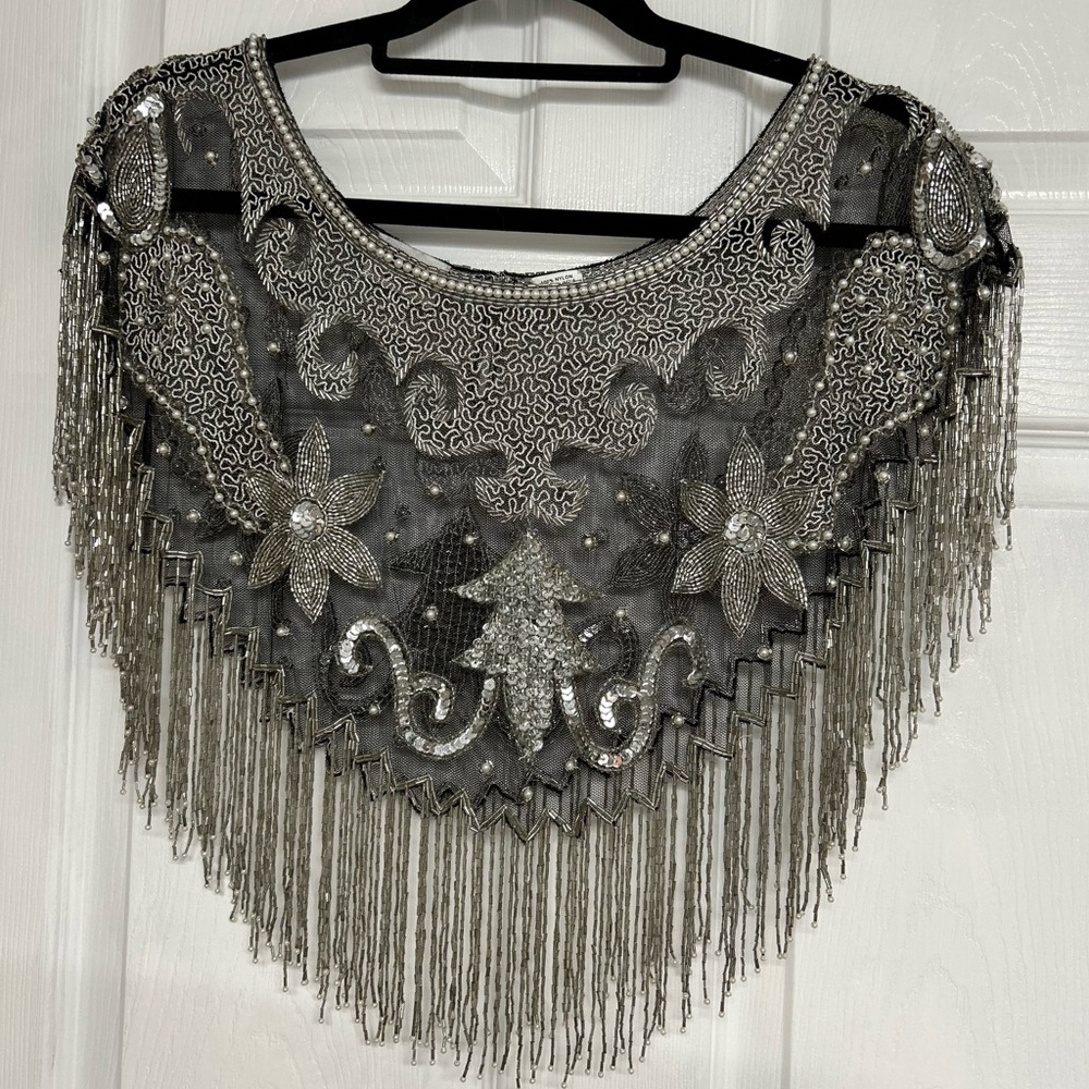 Gunit Fashions New York Vintage Elegant Silver Embellished Women's Caplet/Shawl